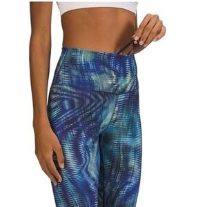 Lululemon Wunder Train High-Rise Tight 25" Women Size 4 Blue Running Pilates